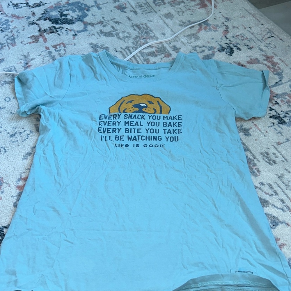 Life is Good crusher t shirt size small